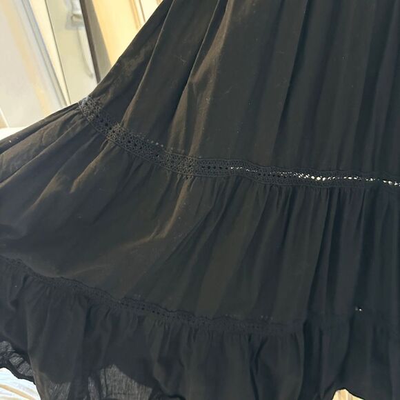 ASOS DESIGN shirred waist broderie insert maxi dress in Black US 6 - Picture 7 of 7